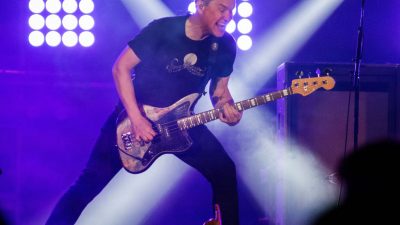 Did Mark Hoppus Help in the Capture of Saddam Hussein? Click here for his Twitter story to find out!