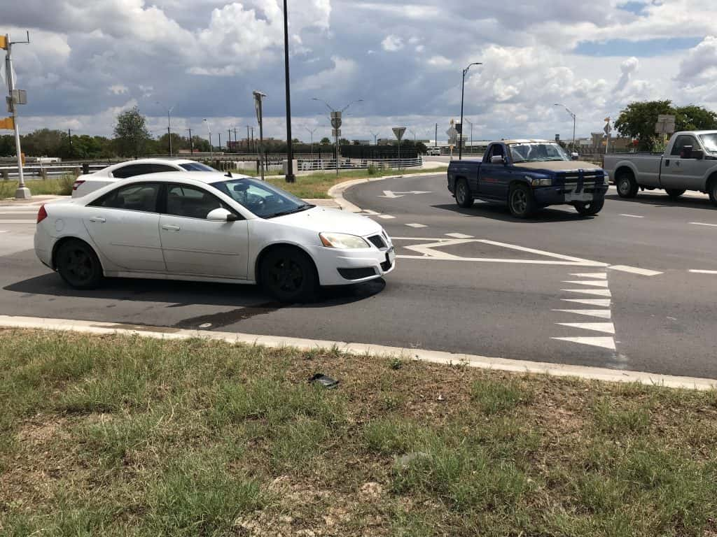 Nick's G6 at a roundabout after he got into a fender bender