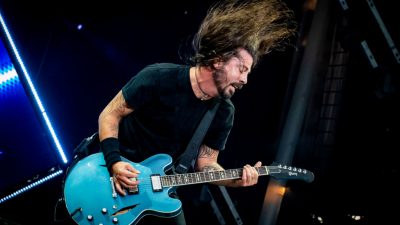 Dave Grohl, Foo Fighters on CBS’ “Sunday Morning." Watch the interview now!