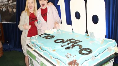 angela and pam from the office