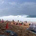 Deb's Hawaiian Holiday : Look at those waves! 