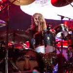 Foo Fighters Performing at Austin360 Amphitheater: Foo Fighters Perform at Austin360 Amphitheater