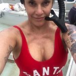 Deb's Hawaiian Holiday : Deb