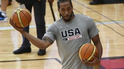 Kawhi Leonard with Team USA shirt 2017