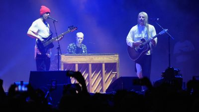Tyler Joseph of Twenty One Pilots  performs onstage with members of Judah & the Lion during the 2017 Firefly Music Festival on J