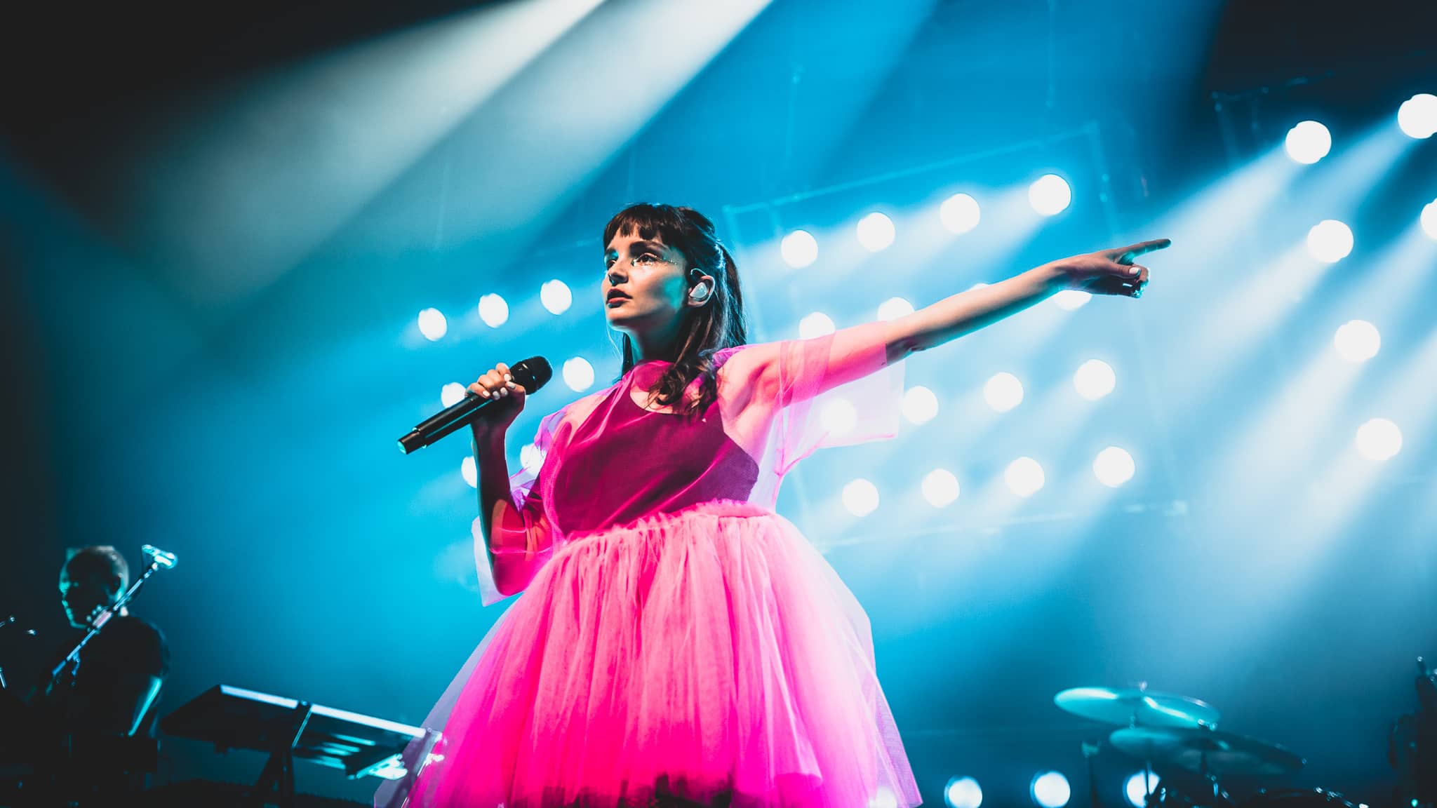 CHVRCHES Unveil Tour Dates, 101X Concert Series Shows for Three Nights