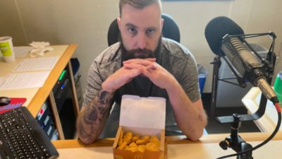 World Record 40 McNuggets in One Minute