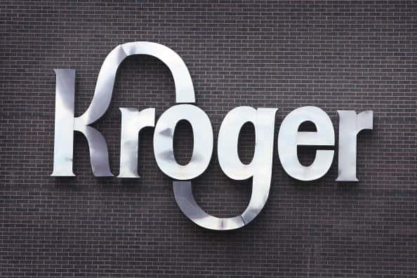 A sign that reads "kroger".