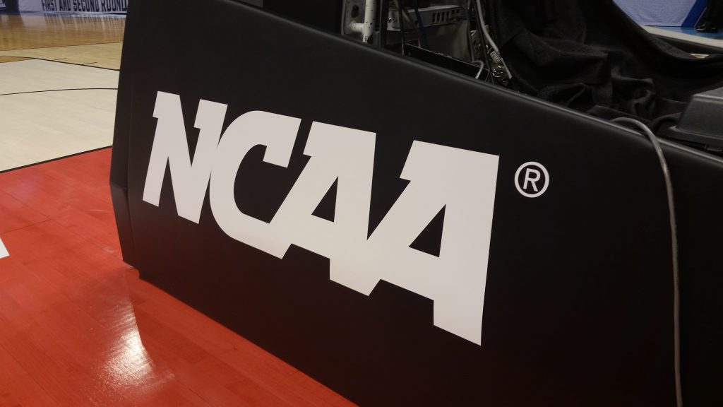 Indiana Supreme Court Mulls Whether to Require NCAA Testimony in Concussion Suit - Vimarsana News