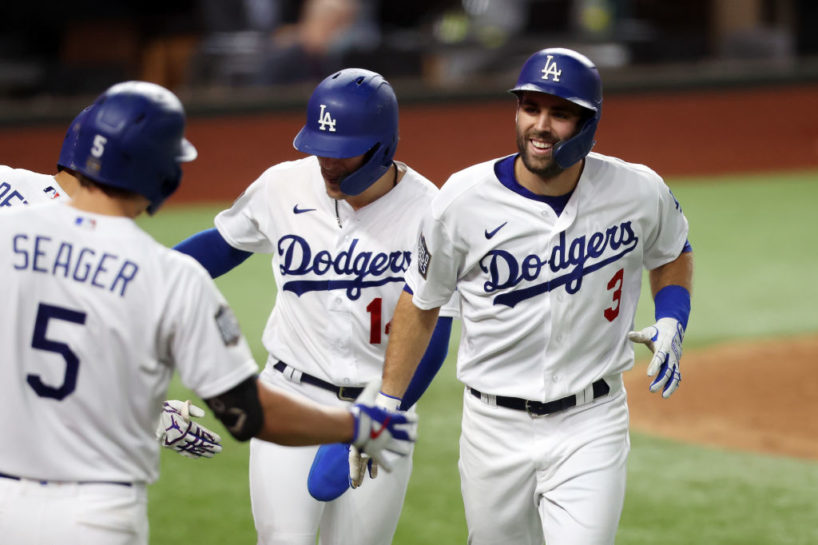 Dodgers celebrate home run