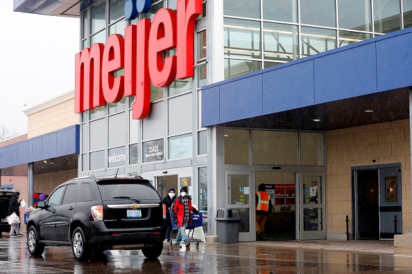 Meijer to Give 17,000 Coronavirus Vaccine Doses in Indiana This Week - Vimarsana News