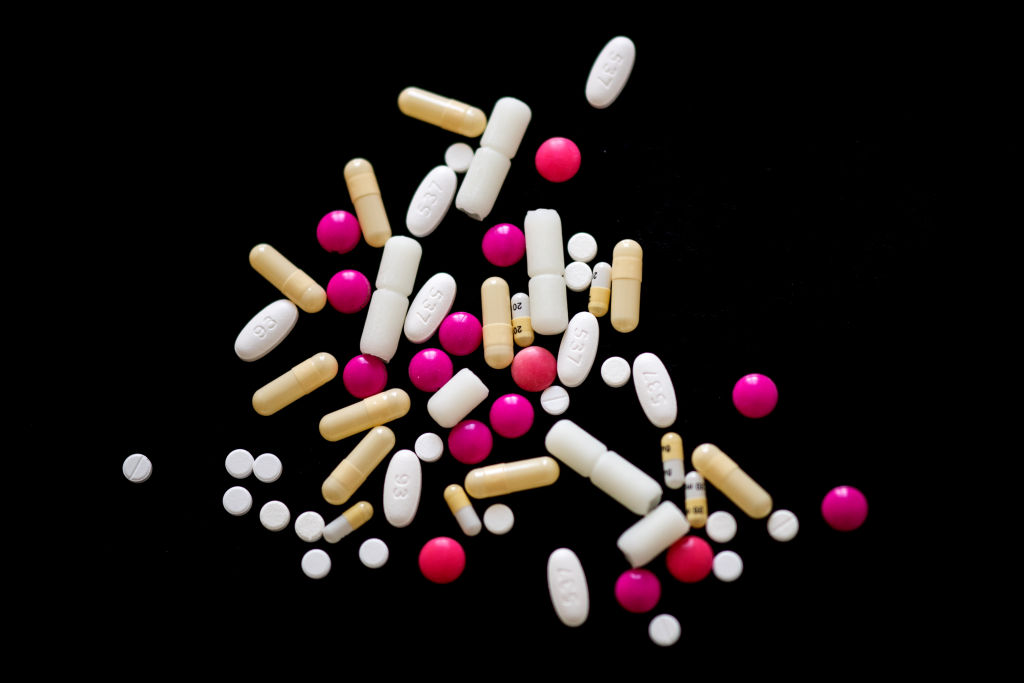 Fishers Police Warn of Dangerous Counterfeit Pills - Vimarsana News