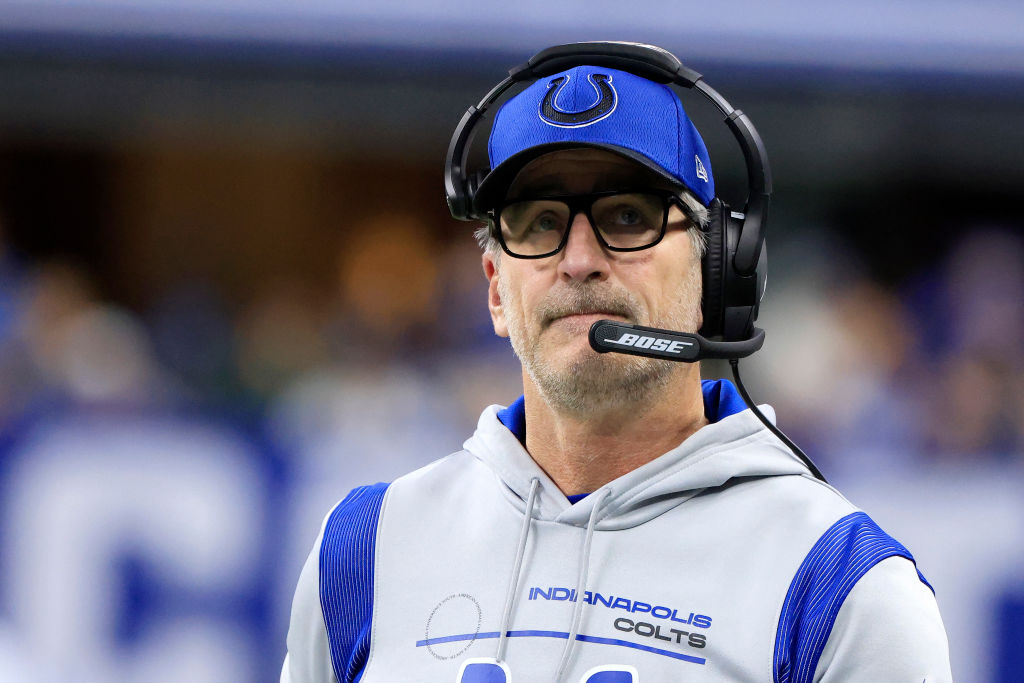 Handing Out Final Year Grades To The 2022 Colts - Vimarsana News