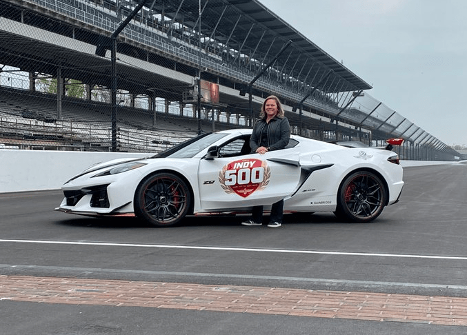 Sarah Fisher to Drive Pace Car for 106th Indianapolis 500 - Vimarsana News