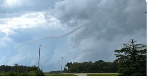 NWS: Landspout Tornado Damages Building in Randolph County - Vimarsana News