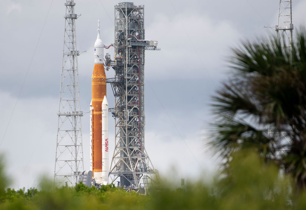 Issues With Rocket Engines Scrub Launch Of Artemis I To The Moon - Vimarsana News