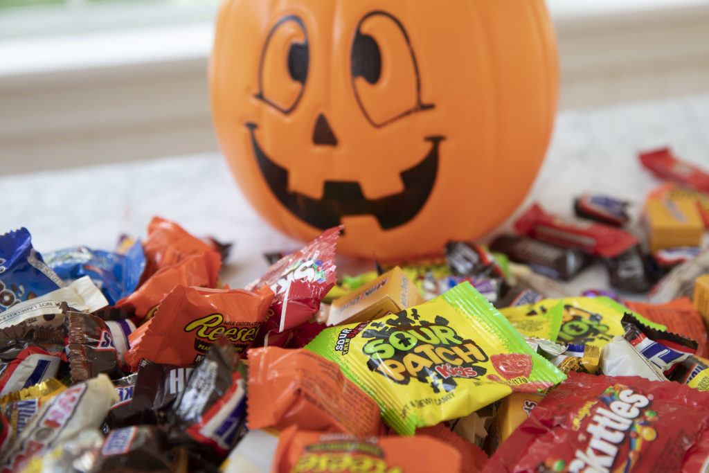 Halloween Is Coming: Here Are Every State's Favorite Sweets - Vimarsana News
