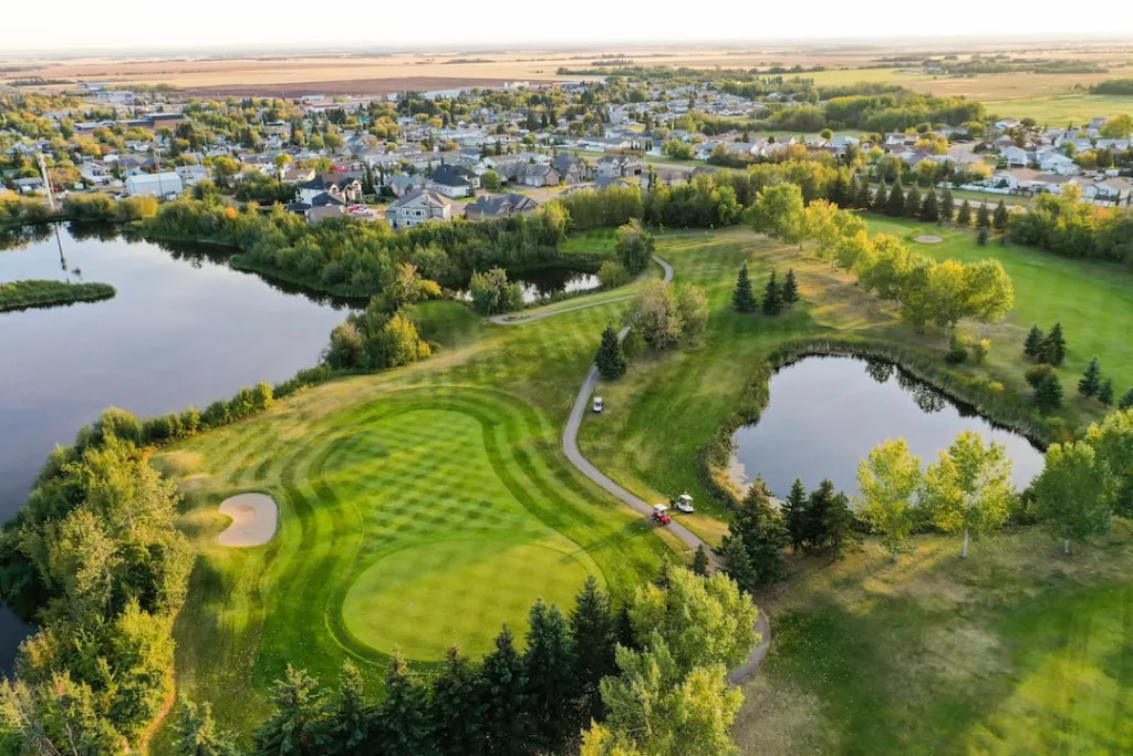 Golf Course Profiles – Fairview | River Country