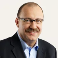 cabinet-ric-mciver