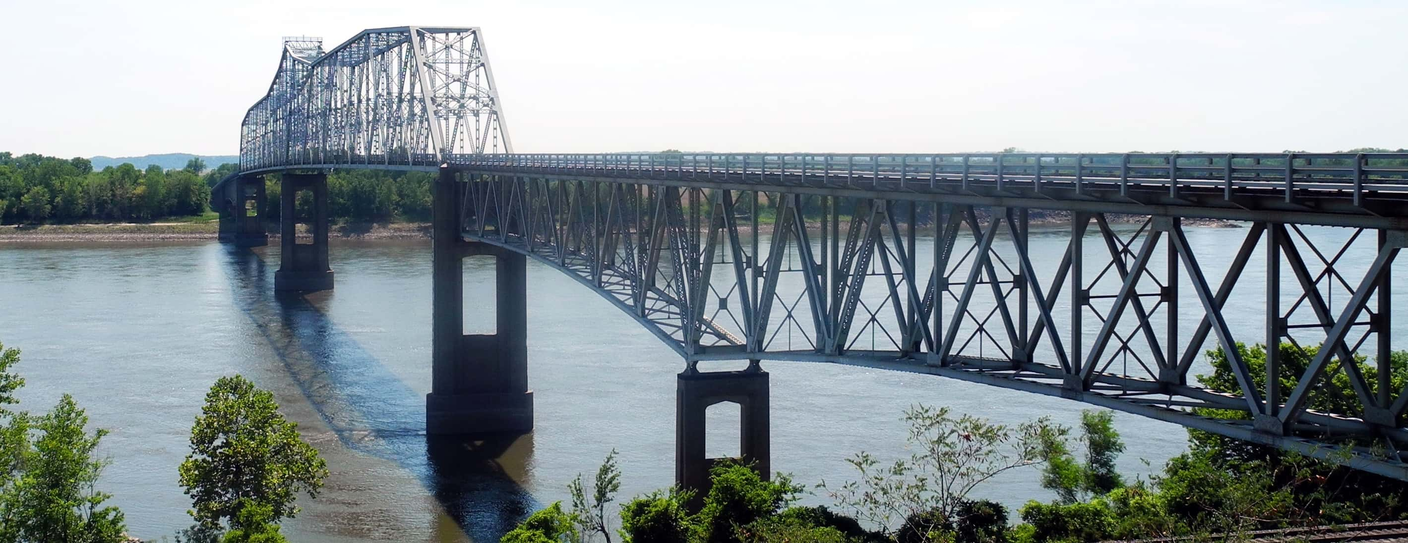 chester_il_mississippi_river_bridge_3324-cropped