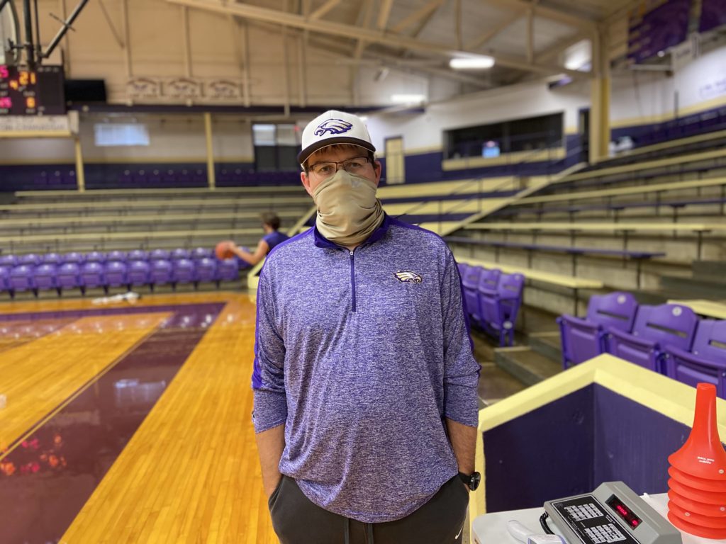 LISTEN Eldorado Basketball's Josh Bradley preparing Eagles with