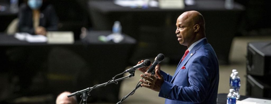 Welch replaces Madigan as Illinois House Speaker - Vimarsana News