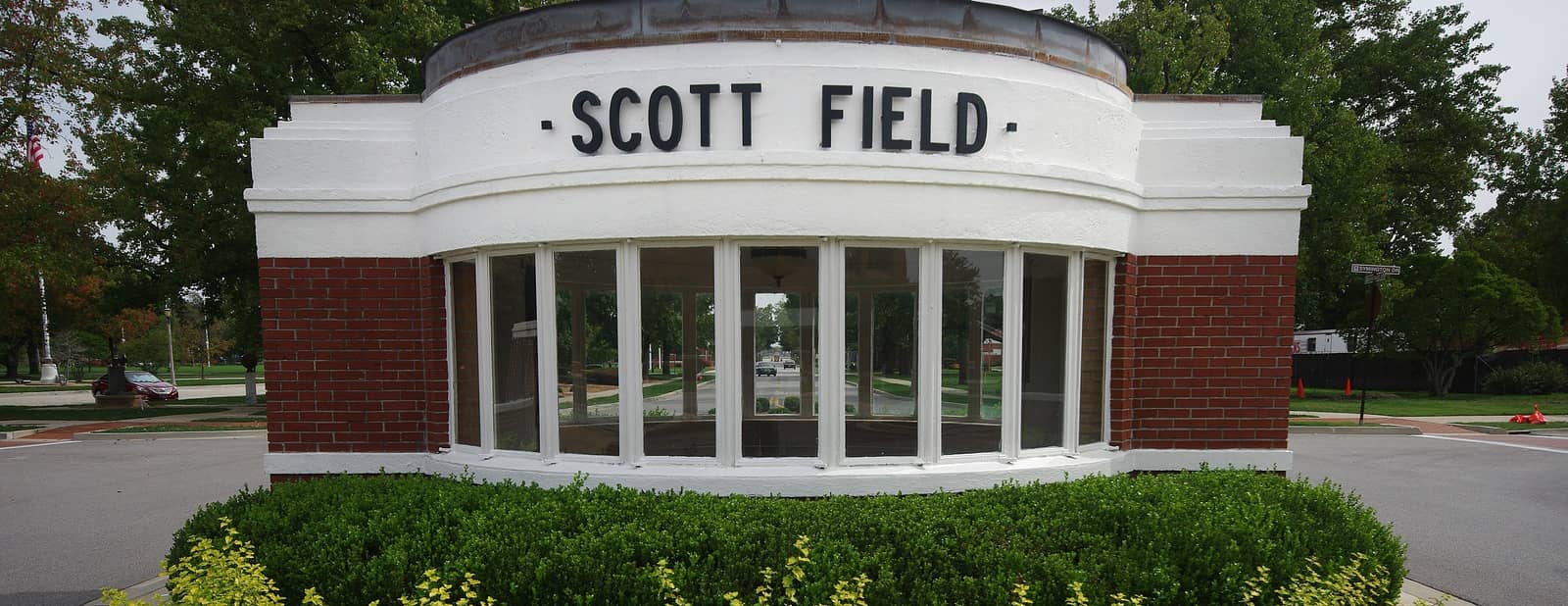 old_scott_field_gate-cropped-jpg