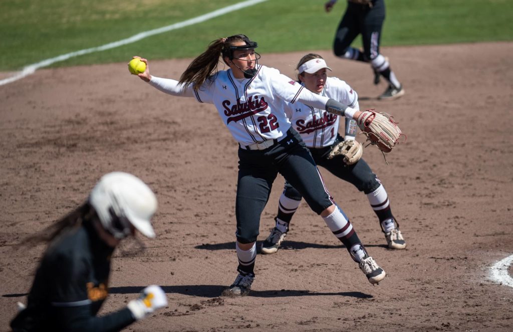 SIU Softball records first tie since 2015 due to rain - Vimarsana News