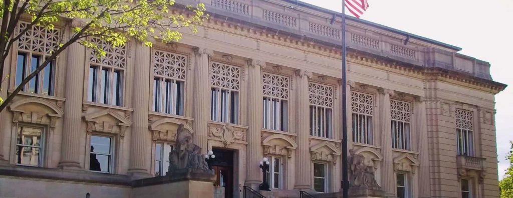 No-cash bail law set for Tuesday hearing at Illinois Supreme Court - Vimarsana News