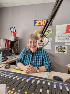 dee-james-z100