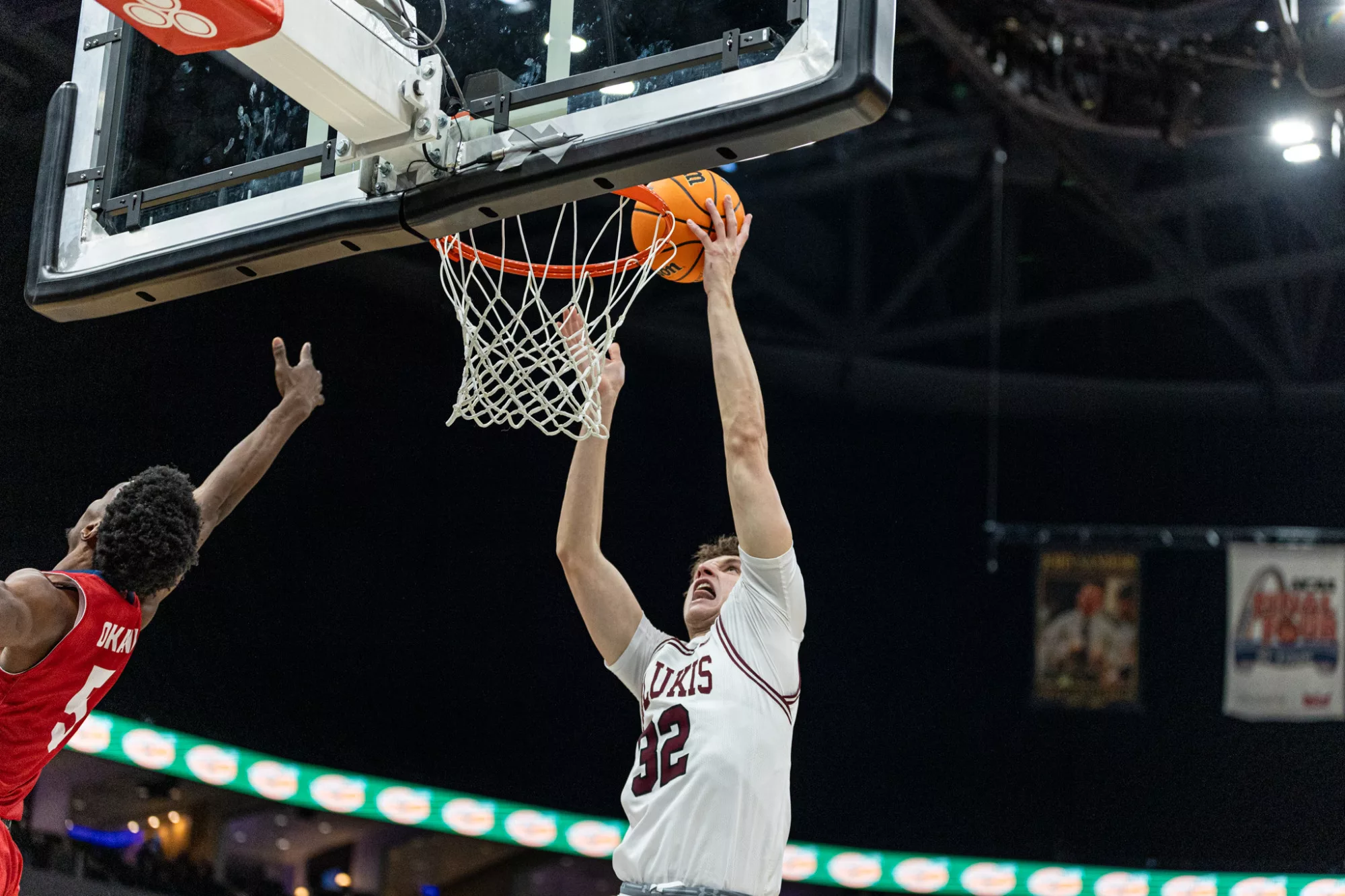 Jarrett Hensley announces he is staying at SIU - Vimarsana News