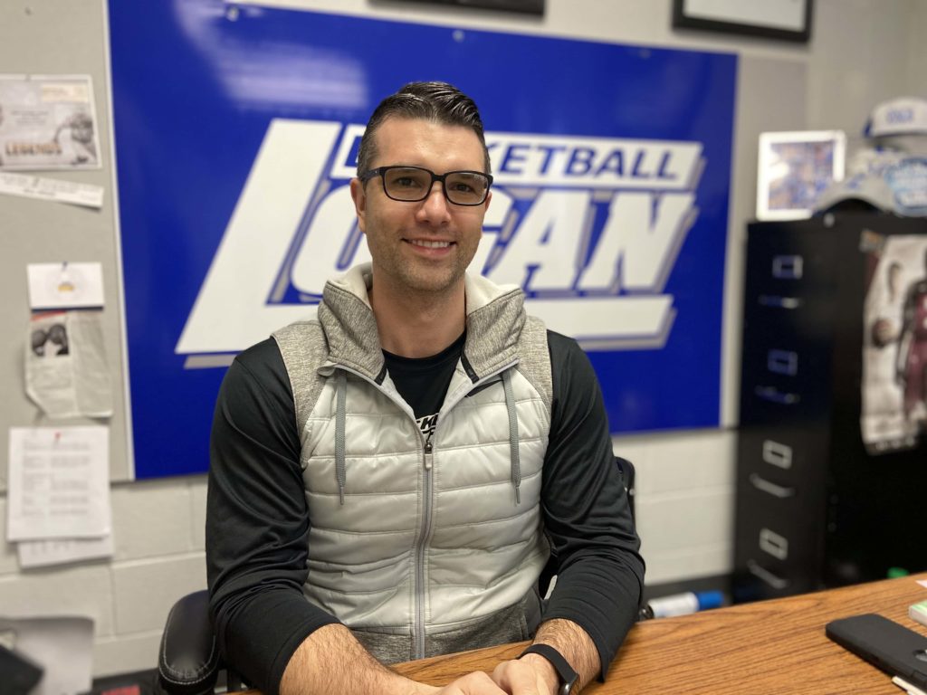 LISTEN: Logan MBB coach Kyle Smithpeters gives overview of roster ahead of season - Vimarsana News