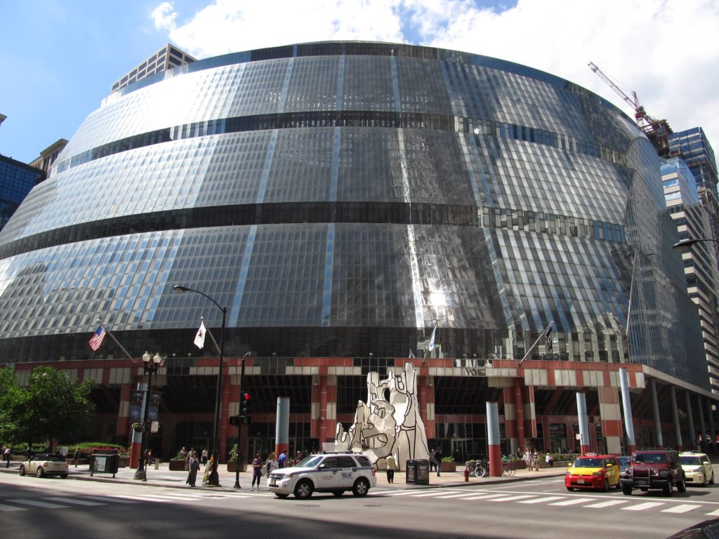 State enters talks with developer for Thompson Center sale - Vimarsana News