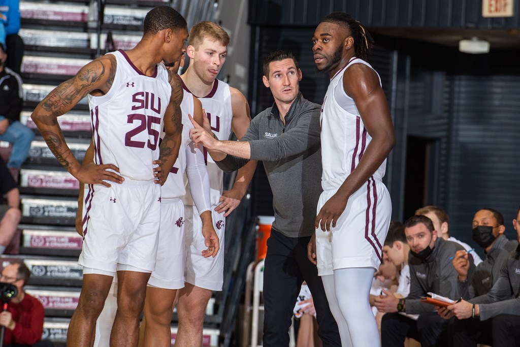 LISTEN: Bryan Mullins talks upcoming game vs. Northern Iowa, 3 games in 5 days - Vimarsana News