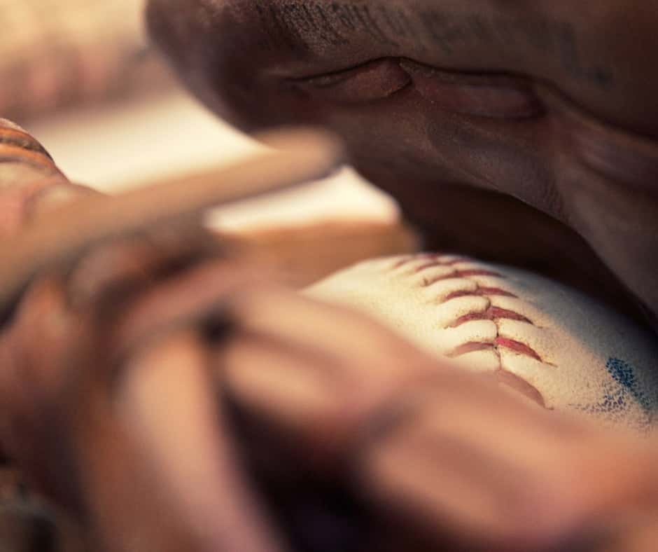 baseball_glove