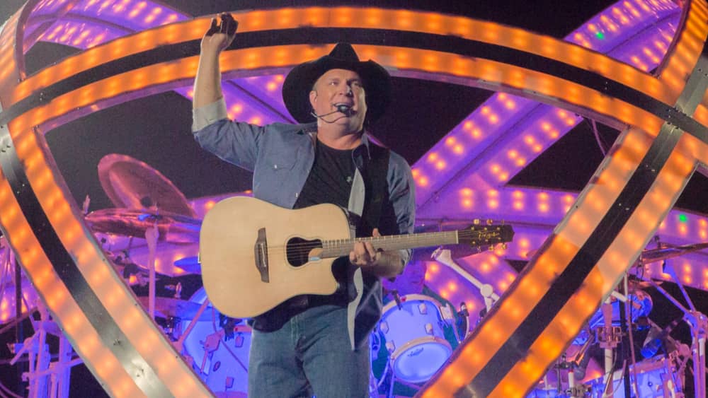 Garth Brooks shares cover for 'Anthology, Part II: The Next Five Years' | Iowa's Best Country, KIX 101.1 - Vimarsana News