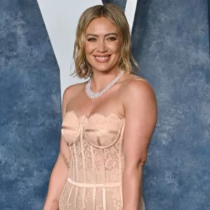 Hilary Duff at the 2023 Vanity Fair Oscar Party at the Wallis Annenberg Center