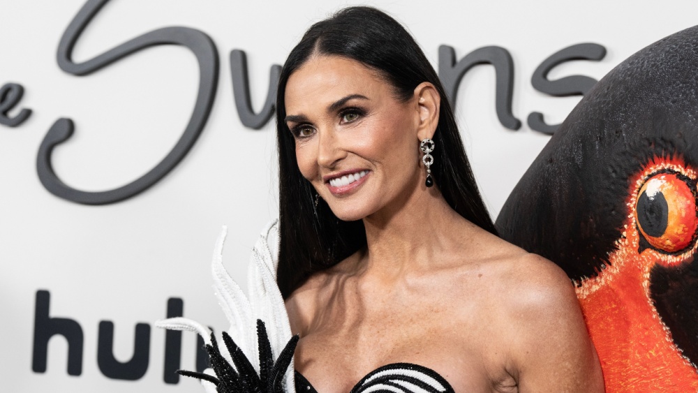 See Demi Moore and Margaret Qualley in the trailer for 'The Substance ...