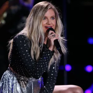 Kelsea Ballerini performs at the 2018 CMA Fest at Nissan Stadium on June 9^ 2018 in Nashville^ Tennessee.