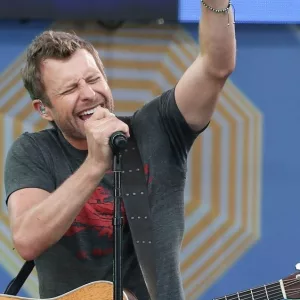 Dierks Bentley performs onstage at ABC's Good Morning America Summer Concert Series at Rumsey Playfield on June 26^ 2015 in New York City.