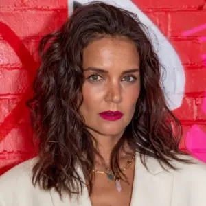 Katie Holmes attends RiseNY's official grand opening celebration March 02^ 2022 in New York City.