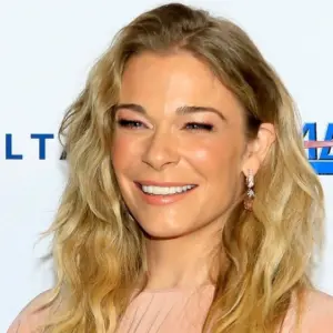 Leann Rimes at the 2020 Muiscares at the Los Angeles Convention Center on January 24^ 2020 in Los Angeles^ CA