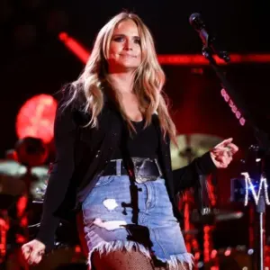 Miranda Lambert performs at Nissan Stadium during the 2017 CMA Festival on June 8^ 2017 in Nashville^ Tennessee.