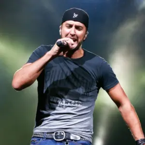 Luke Bryan performs in concert at the XFINITY Theatre on September 13^ 2014 in Hartford^ Connecticut.