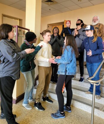 castofwhodunit-350x420-1