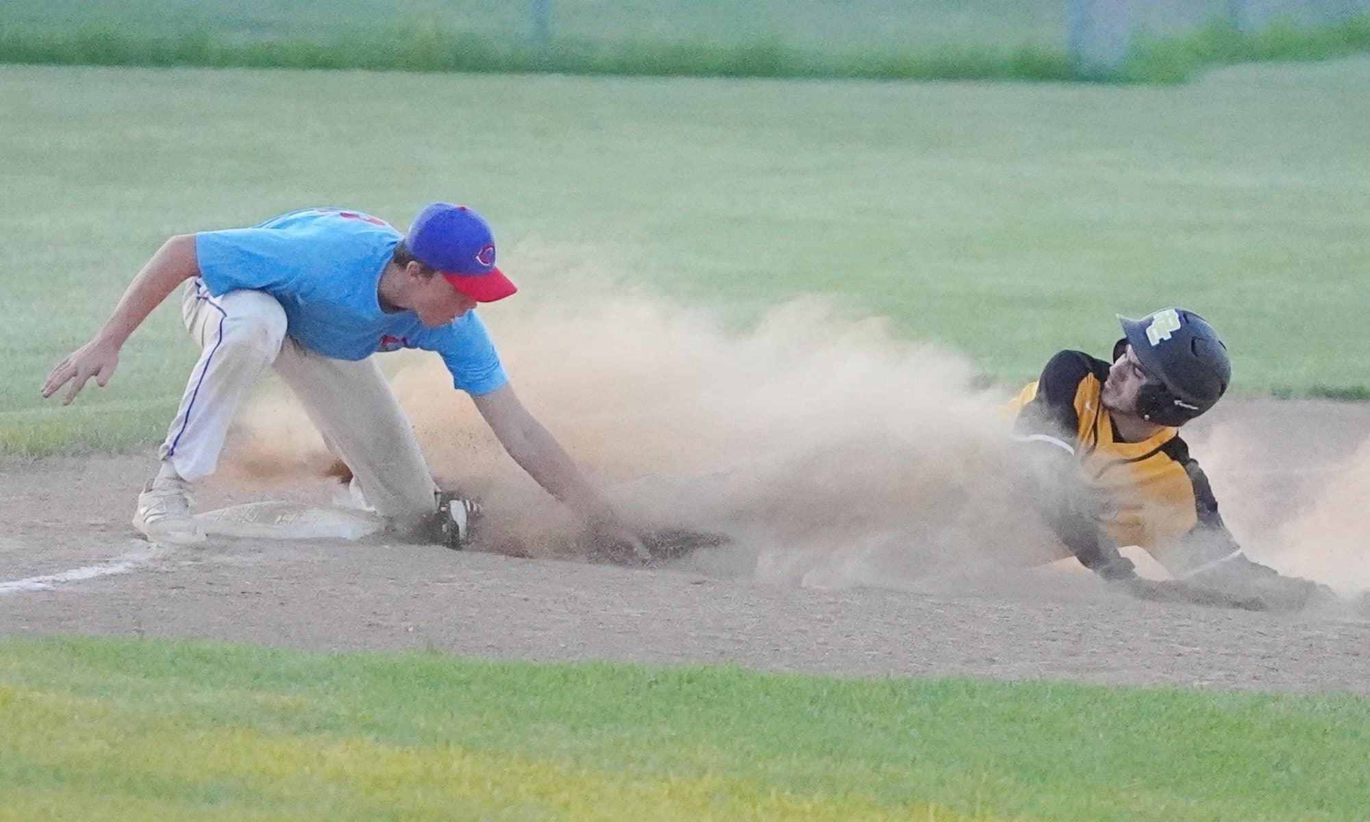 crookston-gets-game-winning-out-at-third