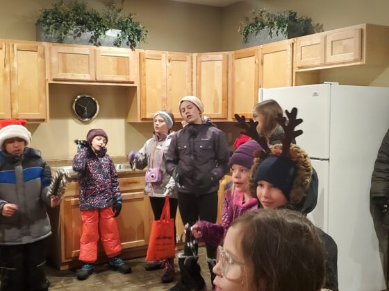 20221220_174714-560x420-1