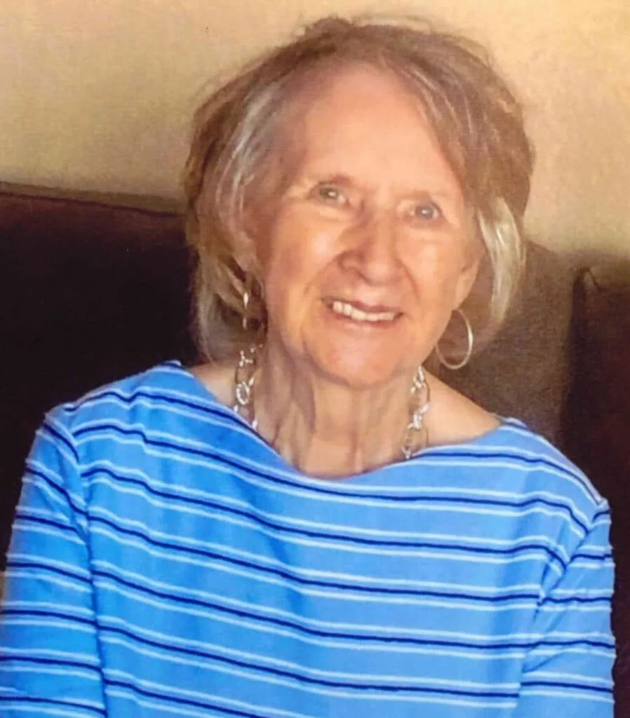 lois-bauer-obituary-photo-898x1024819827-1