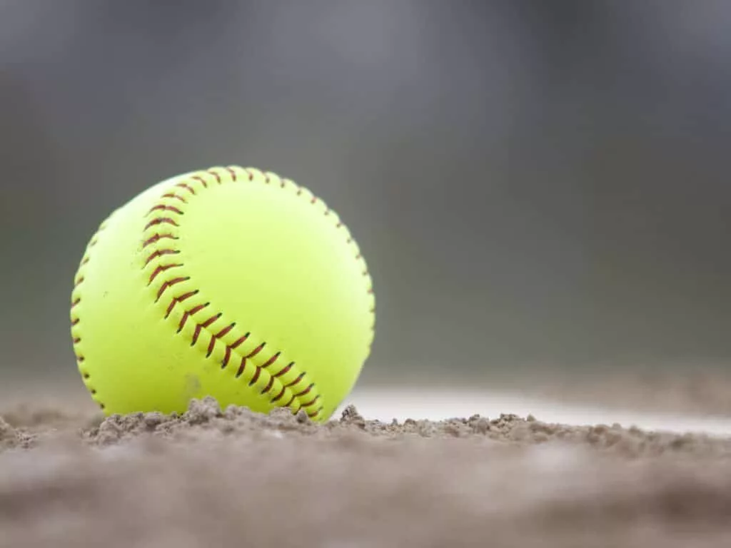 softball-hd-wallpaper-1024x76843101-1