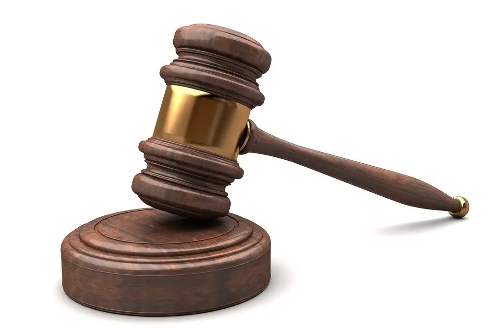 gavel243611